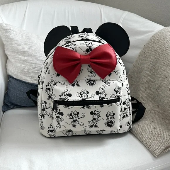 patagonia backpack personal item Questions About the Patagonia Black Hole Mini MLC 30L : r/onebag